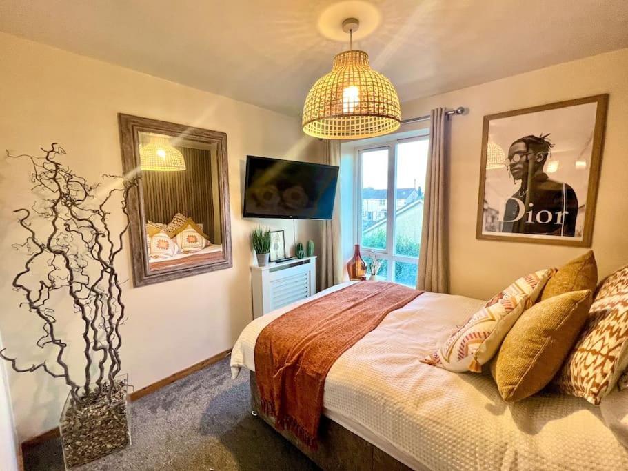 Artistic Stunning Apartment City View Londonderry Zewnętrze zdjęcie